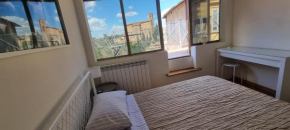 Alba -vista unica con terrazza- Siena